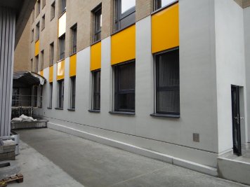 Typ 5 Sichtbeton mit präzisem Beschrieb durch den Planenden. Einheitlich geschlossene Oberfläche.